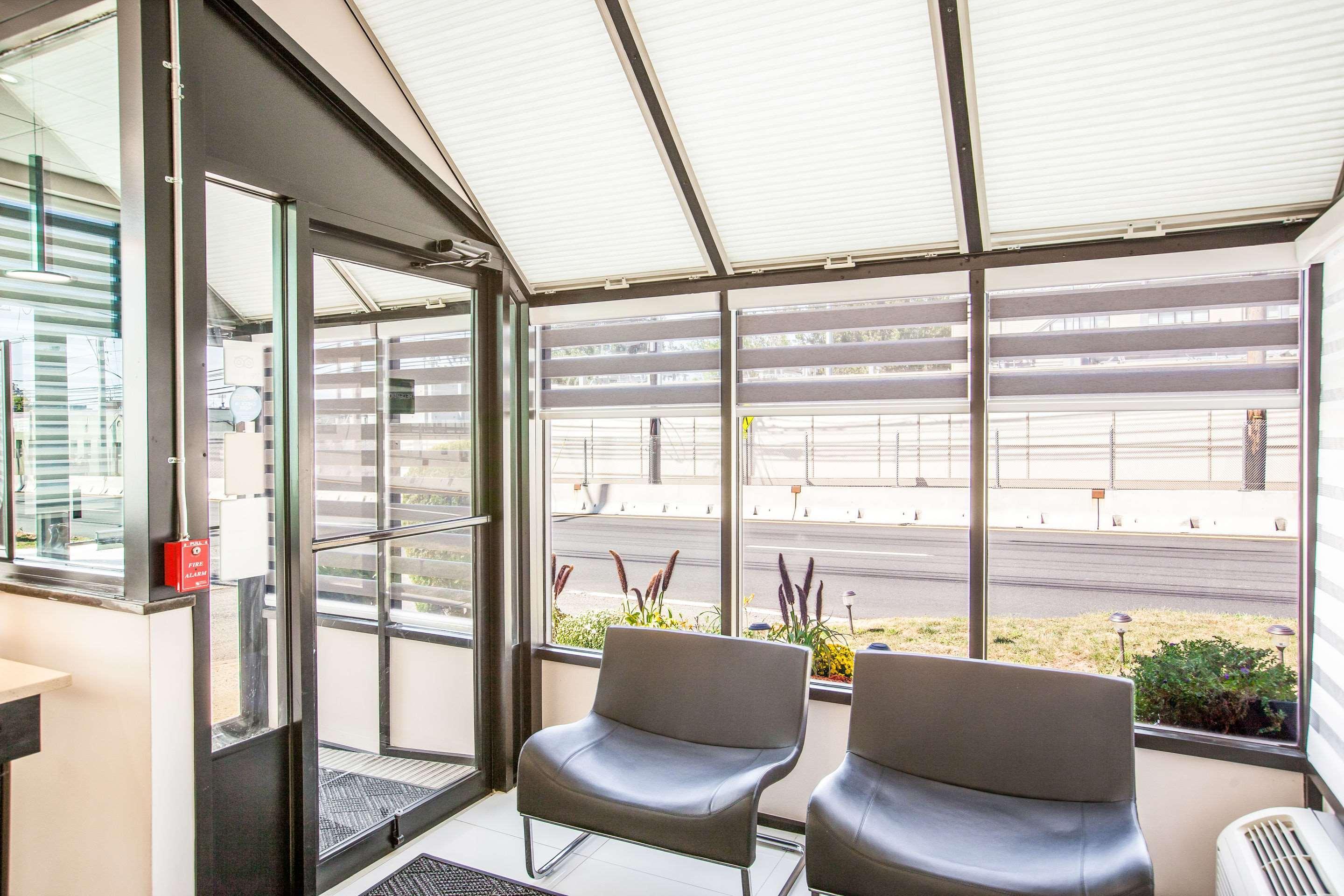 Super 8 By Wyndham Meadowlands Hotel Carlstadt Exterior foto